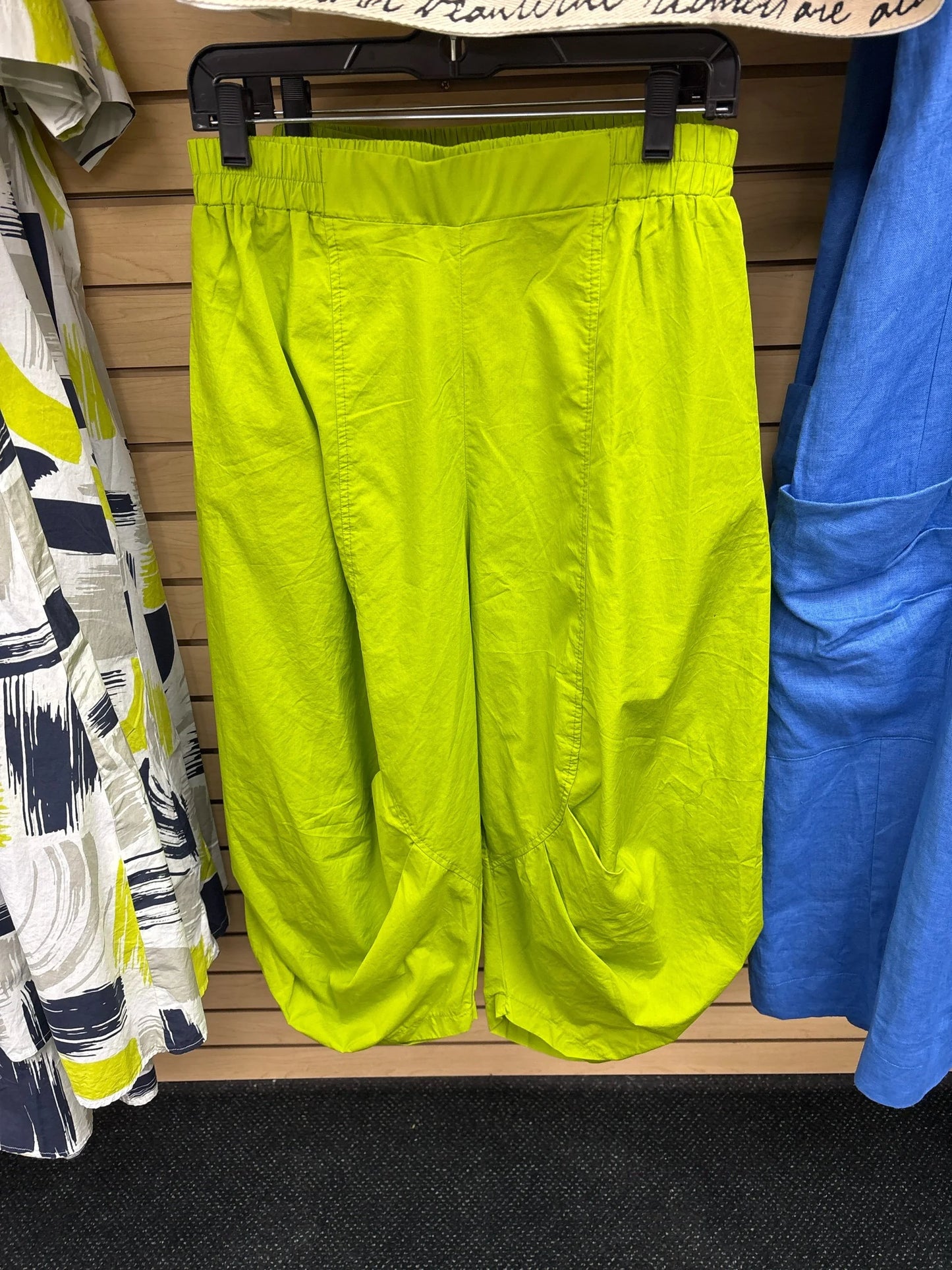 Sale 50% Off Luukaa Sleeveless Blouse 25y0131 Pistachio