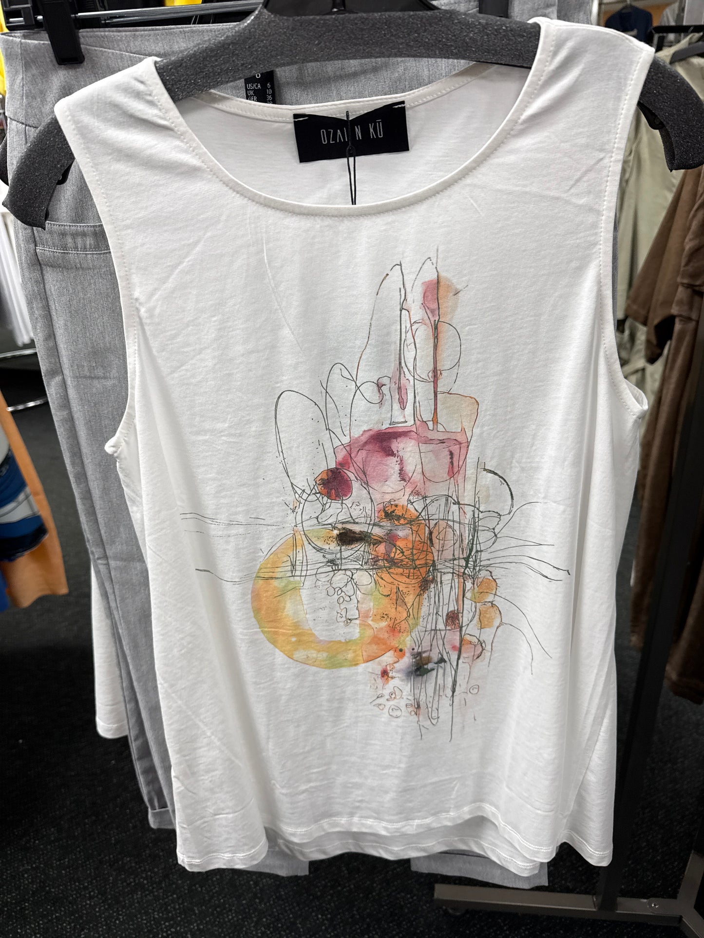 Ozai N Ku sleeveless top 861154 off white