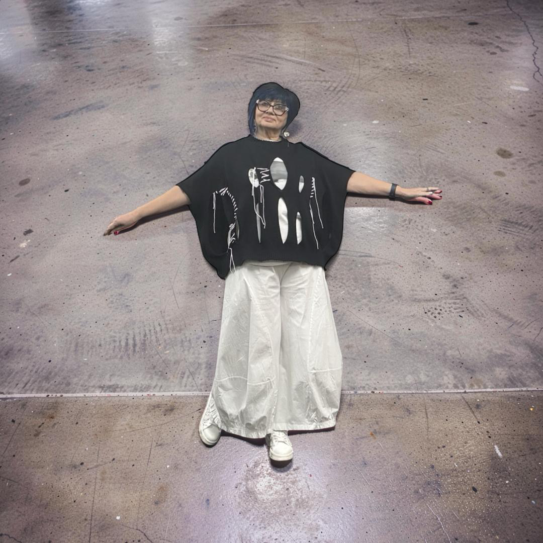 Bread & Butter Italy sweater St344 black with white application