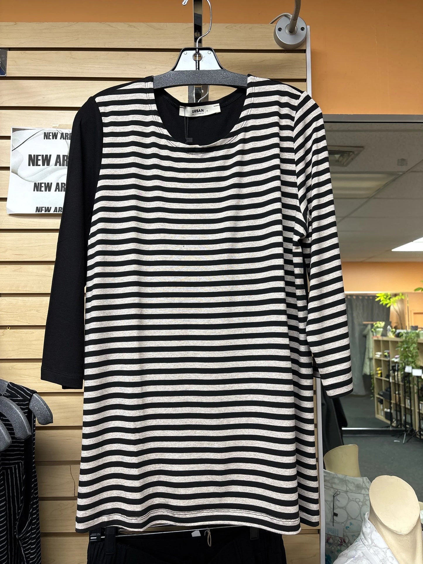 Sale 50% Off Alembika Top Ut979 B Black/ Stripes