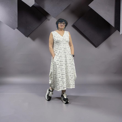 MXM dress 26-57 ivory script print